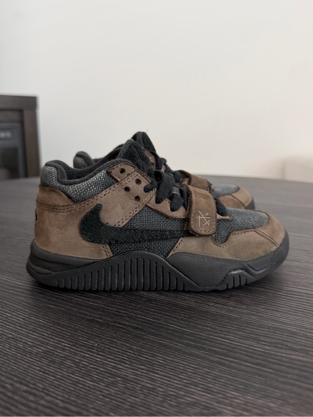 Size 11c - Travis Scott x Jordan Jumpman Jack TR Dark Mocha PS (FJ2851-204)